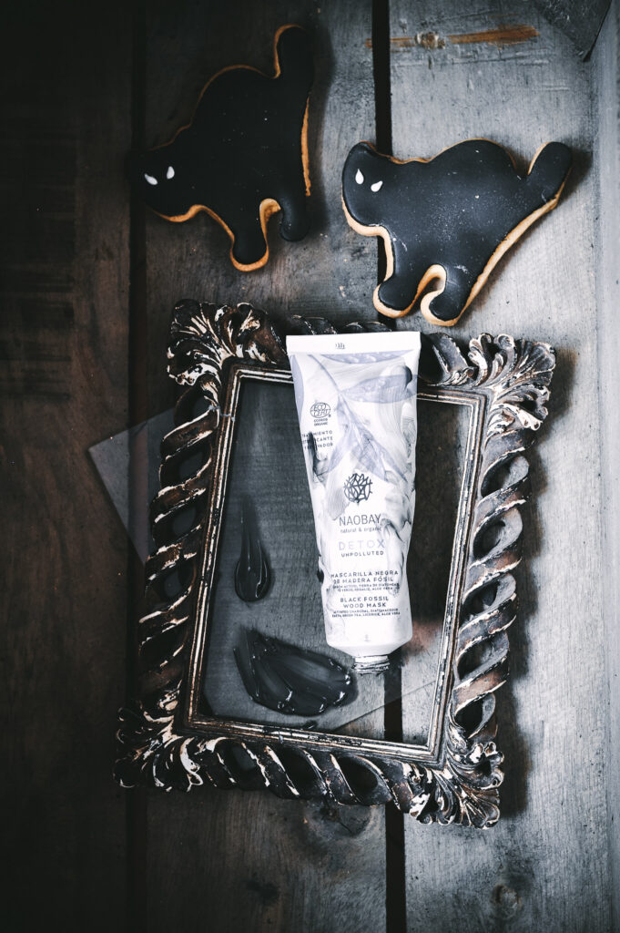 Detox Black Fossil Wood Mask